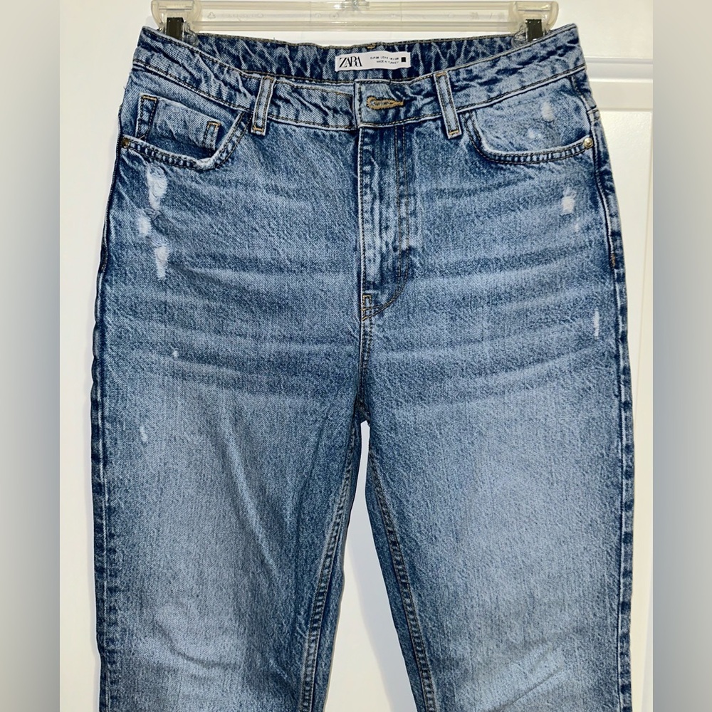 Zara blue jeans